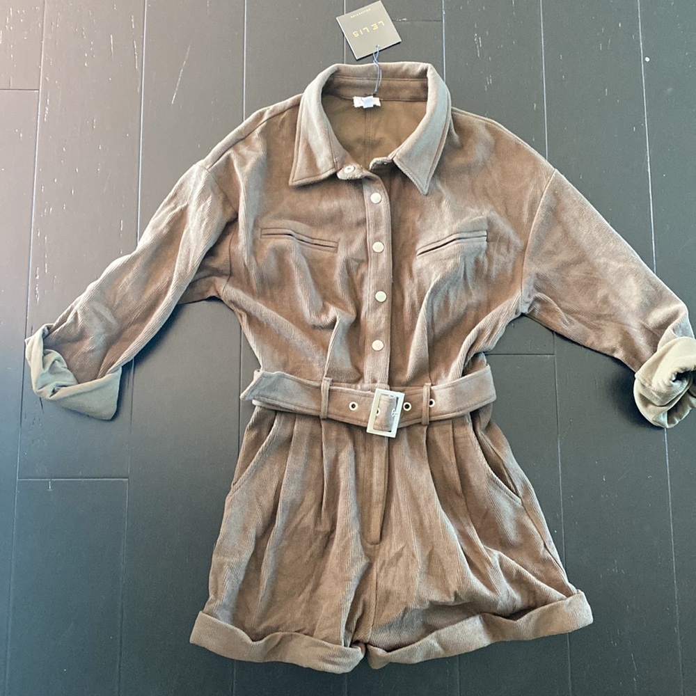 Le Lis romper - Picture 2 of 3